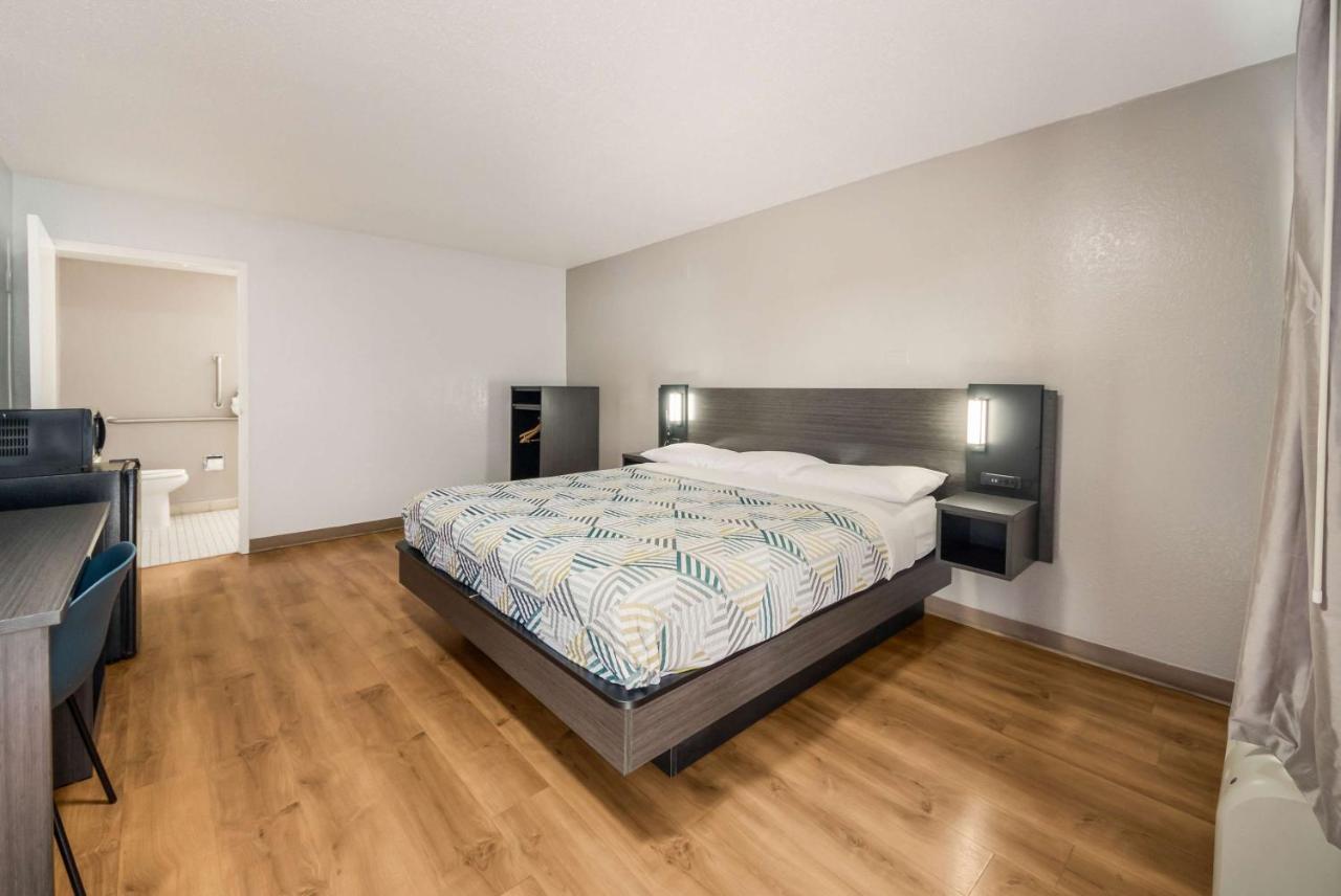 Motel 6-Laredo, Tx - North I-35 외부 사진
