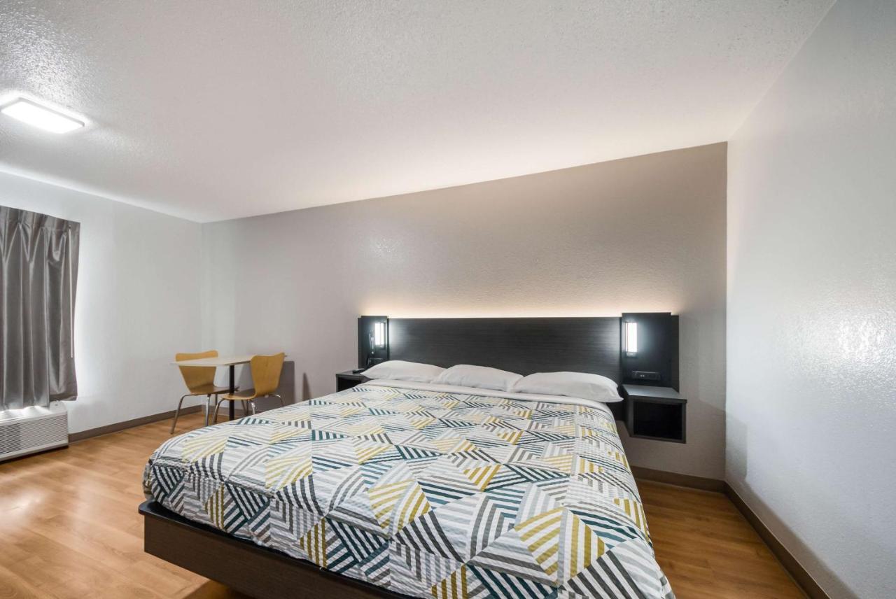 Motel 6-Laredo, Tx - North I-35 외부 사진