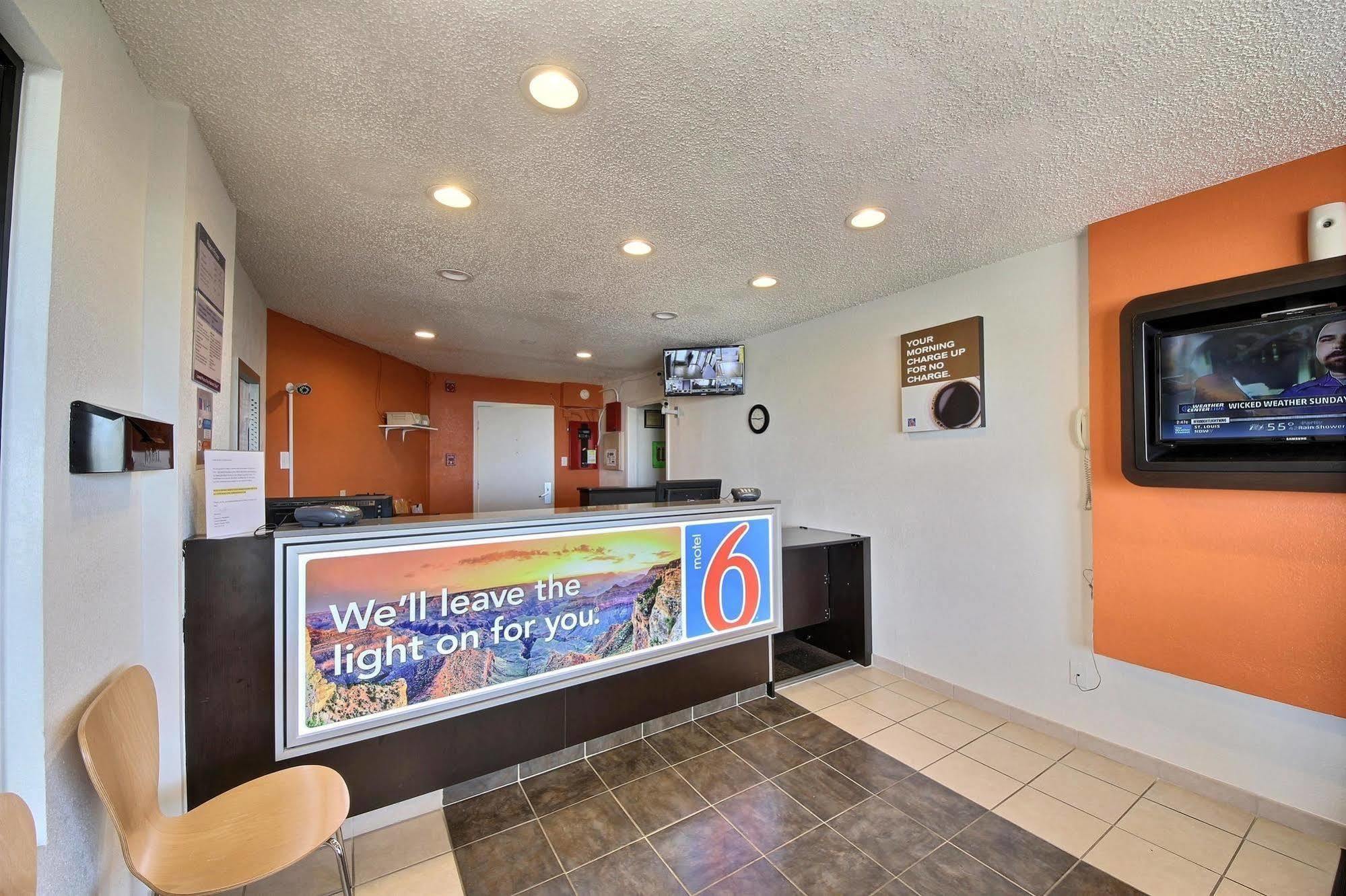 Motel 6-Laredo, Tx - North I-35 외부 사진